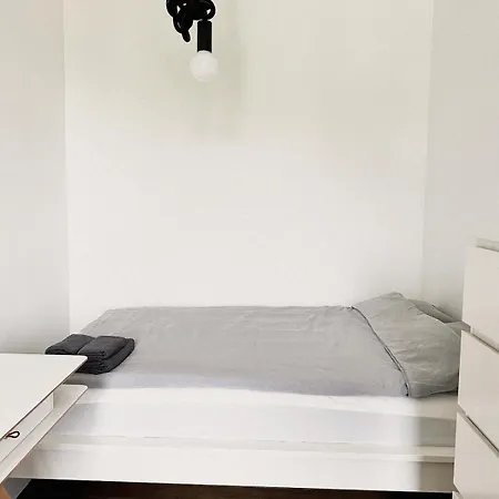 Lägenhet Comfy Open-space In Zoliborz